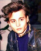 johnny-depp-young-twitter-jj-bgo__iphone_640.jpg