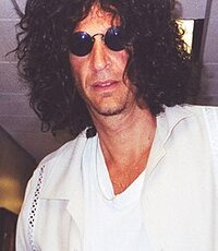 HowardStern2000.jpg