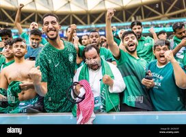 doha-qatar-22nd-nov-2022-saudi-fans-argentina-saudi-arabia-world-cup-2022-in-qatar-22112022-cr...jpg