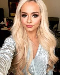Elsajean official 46425625 355102265299398 5041143373662831814 n