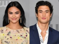 rs_1024x759-180919181830-1024.camila-mendes-charles-melton.ct.091918.jpg