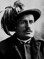 170px-Mussolini_bersagliere.jpg