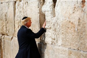 106990915-1639756681210-gettyimages-686795950-AFP_OR1DT.jpeg